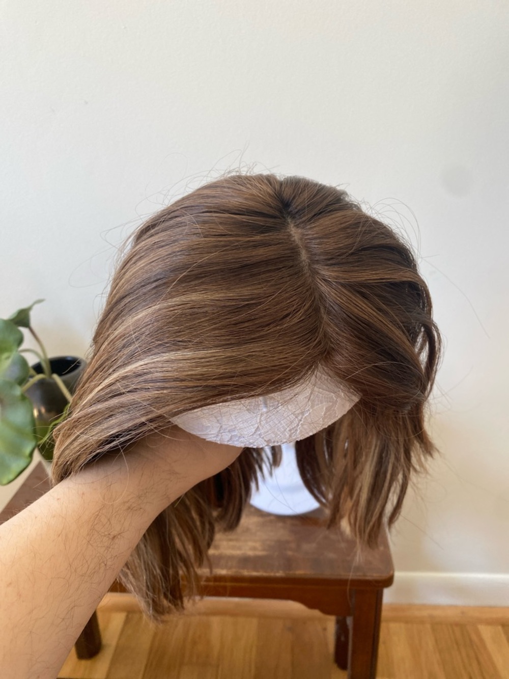 Designer Human Hair Wig - blond ombré bob - Picture 5 of 9